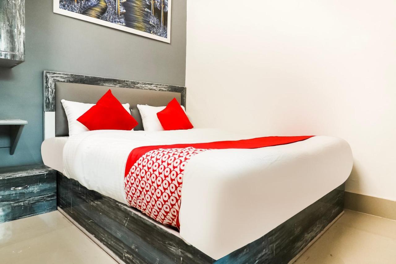 Hotel O Sheela Rohtak Екстер'єр фото