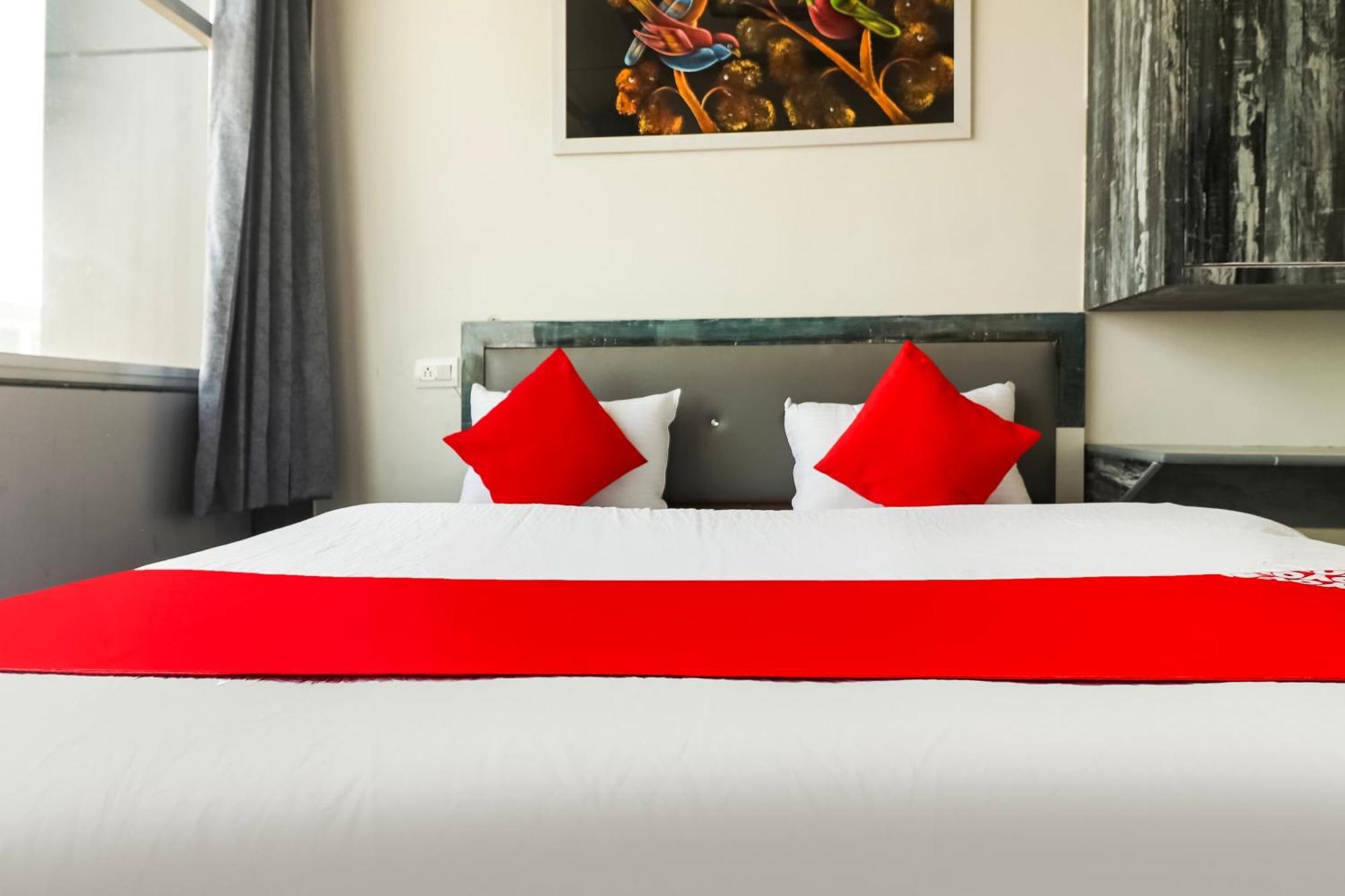 Hotel O Sheela Rohtak Екстер'єр фото