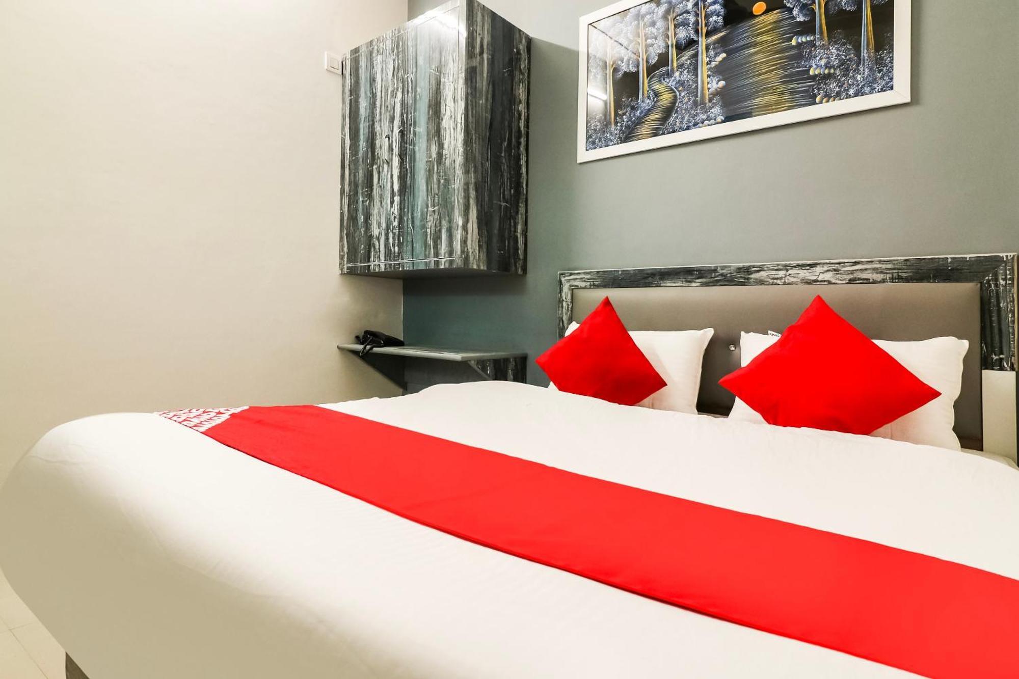 Hotel O Sheela Rohtak Екстер'єр фото